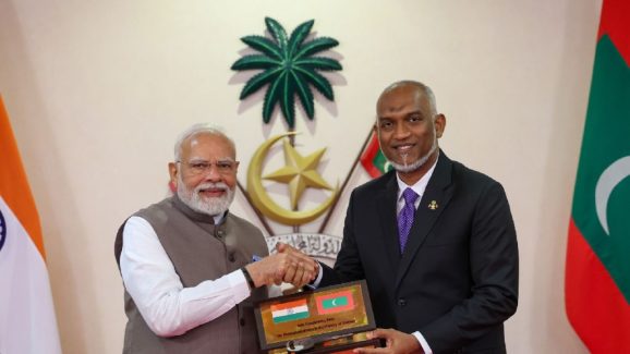 India Maldives: మాల్దీవులకు రూ.4,850 కోట్ల రుణం.. స్వేచ్ఛా వాణిజ్యంపై చర్చలు జరిపిన ప్రధాని మోదీ