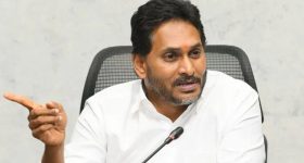 OTT Movie : భార్య ఉండగానే మరొక అమ్మాయితో... ట్విస్టుల మీద ట్విస్టులు... ఇది తెలుగు వెబ్ సిరీసే