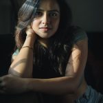 Vaishnavi Chaitanya : చూపులతోనే చంపేస్తావా? కుర్రాళ్ళు ఏమైపోతారు తల్లి..