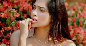 Oxygen mask in Plane: ఊపిరాడకపోతే విమానంలోని ఆక్సిజన్ మాస్క్ మీ ప్రాణాలను ఎంతసేపు కాపాడుతుంది?