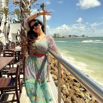 SreeMukhi : బీచ్ లో అందాలతో సూర్యుడికే చెమటలు పట్టిస్తున్న శ్రీముఖి.. ఫోటోలు వైరల్!