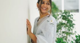 Ananthika Sanil Kumar : టాలెంట్ తోనే కాదు గ్లామర్ తో కూడా కట్టిపడేస్తున్న 8 వసంతాలు బ్యూటీ!