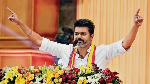 Hero Vijay: నేనే సీఎం.. ఒంటరిగానే పోటీ, వాళ్లతో పొత్తు ఉండదు.. విజయ్ దళపతి కీలక ప్రకటన