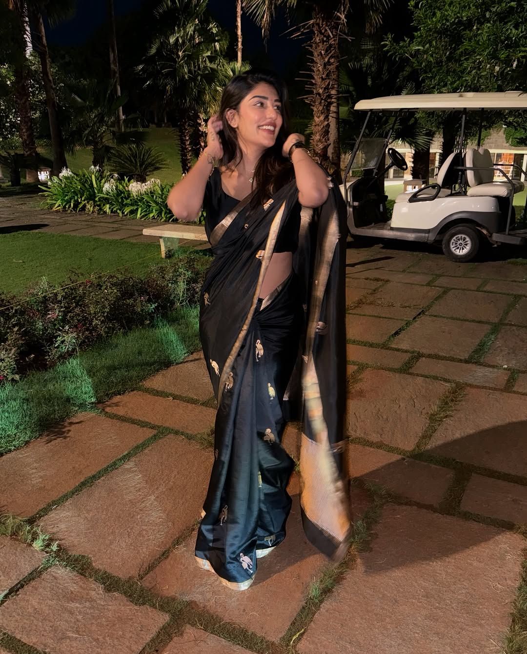 Supritha Bandaru: చీరకట్టులో సాంప్రదాయంగా కనిపించిన సుప్రీత.. ఫోటోలు వైరల్!