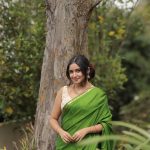 Anikha Surendran: చిలుక పచ్చ చీరలో అనిఖా వయ్యారాలు – చంపేస్తున్నావ్‌ అంటున్న కుర్రకారు