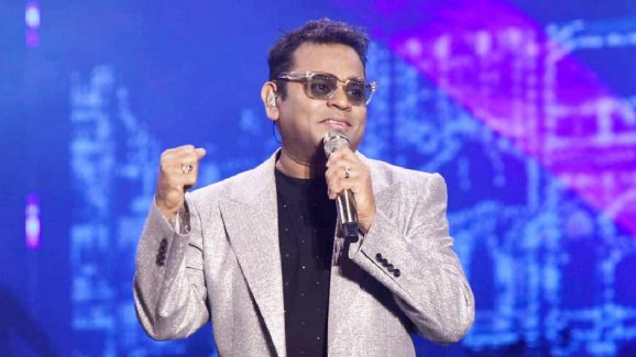 AR Rahman: 8ఏళ్ల తర్వాత హైదరాబాద్‌లో రెహమాన్‌ మ్యూజిక్‌ కన్సర్ట్‌, జొమోటోలో టికెట్స్.. ధరేంతో తెలుసా?
