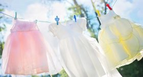 Wet clothes bad Smell: వర్షాకాలంలో తడిచిన బట్టలు దుర్వాసన రాకుండా ఉండాలంటే ఇలా చేయండి