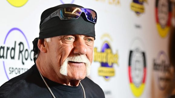 Hulk Hogan : ఫ్రెండ్ భార్యతో ‘ఆ పని’ చేస్తూ దొరికిపోయిన క్రీడాకారుడు.. ఆ వీడియోతో రూ.1210 కోట్లు సాధించాడు