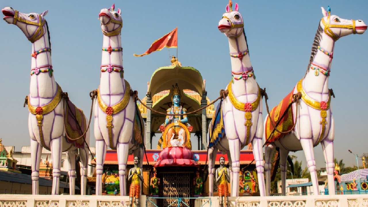 Vizag temples: వైజాగ్ నుంచి కేవలం మూడు గంటల్లోనే ఈ అద్భుతమైన ఆలయాలకు వెళ్లి రావచ్చు
