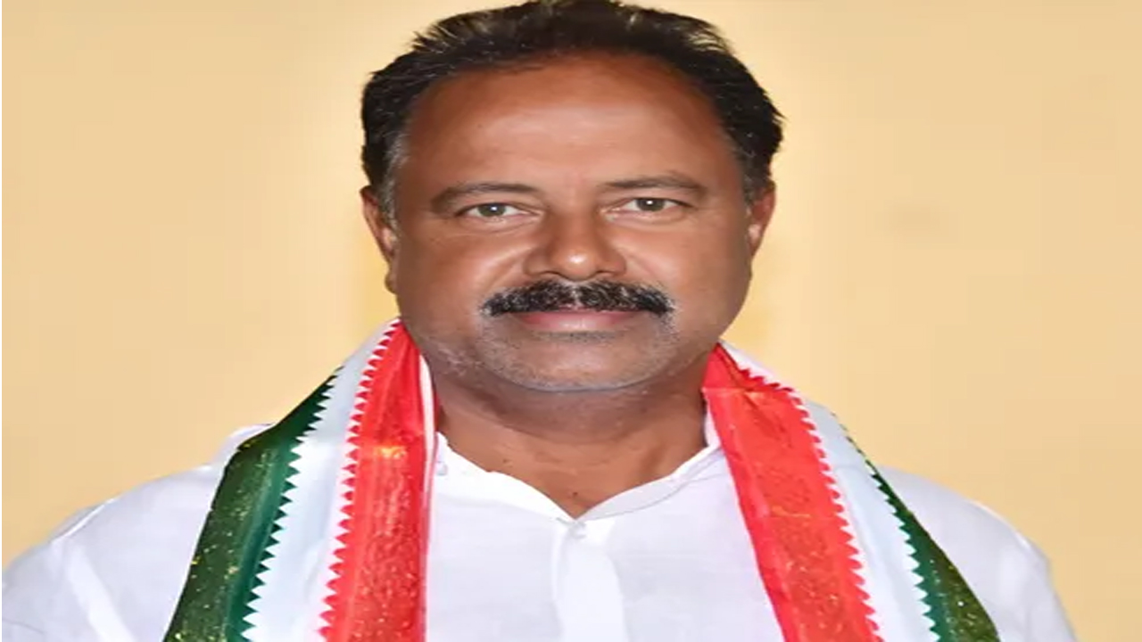 Bhupalpally: భూపాలపల్లి ఎమ్మెల్యేపై కుట్రలా?