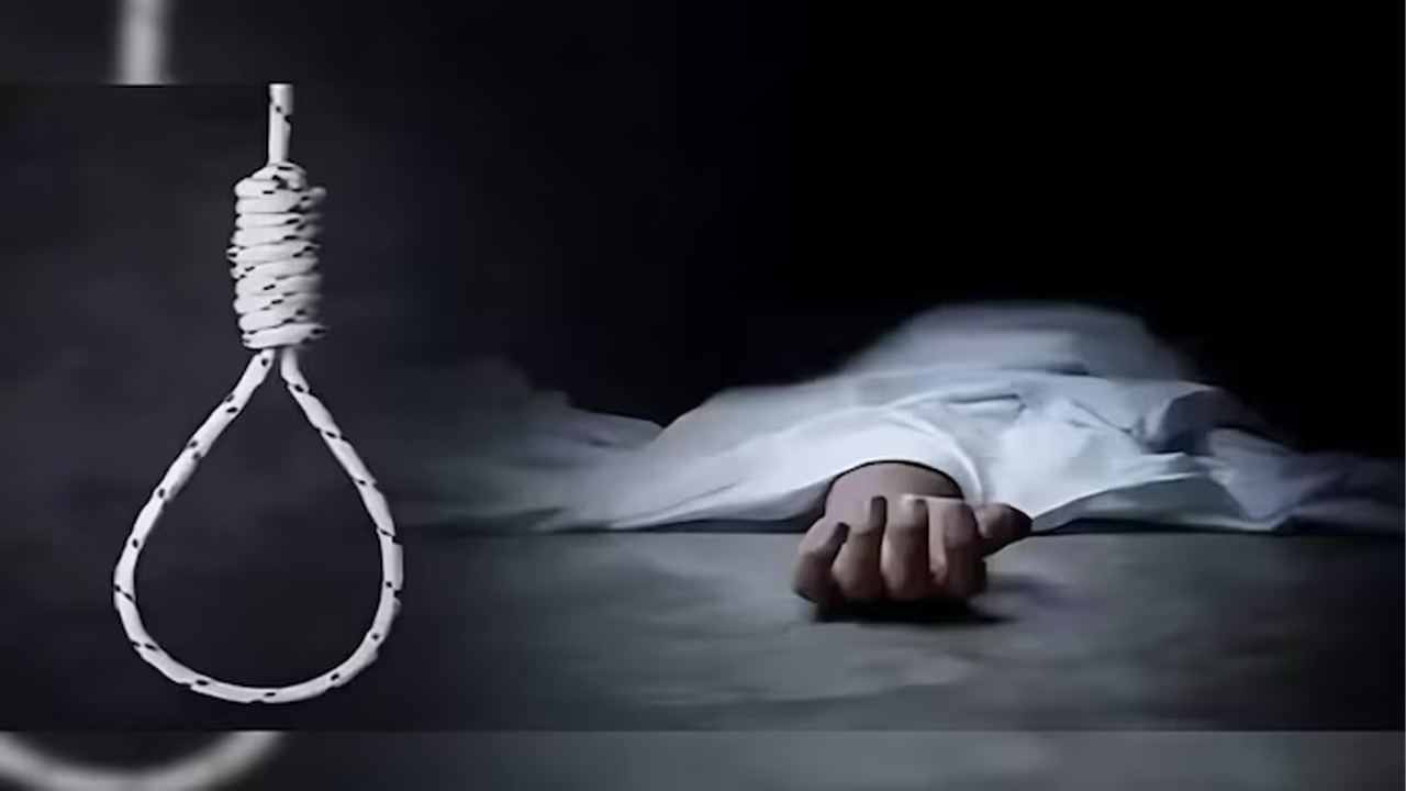 Crime News: నడిగూడెంలో కస్తూర్బా పాఠశాలలో పదో తరగతి విద్యార్థిని ఆత్మహత్య