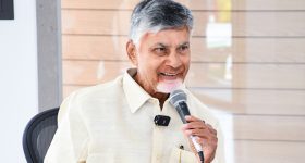 Tirumala News: తిరుమలలో దర్శన టికెట్లు.. ఆరోపణలపై టీటీడీ క్లారిటీ
