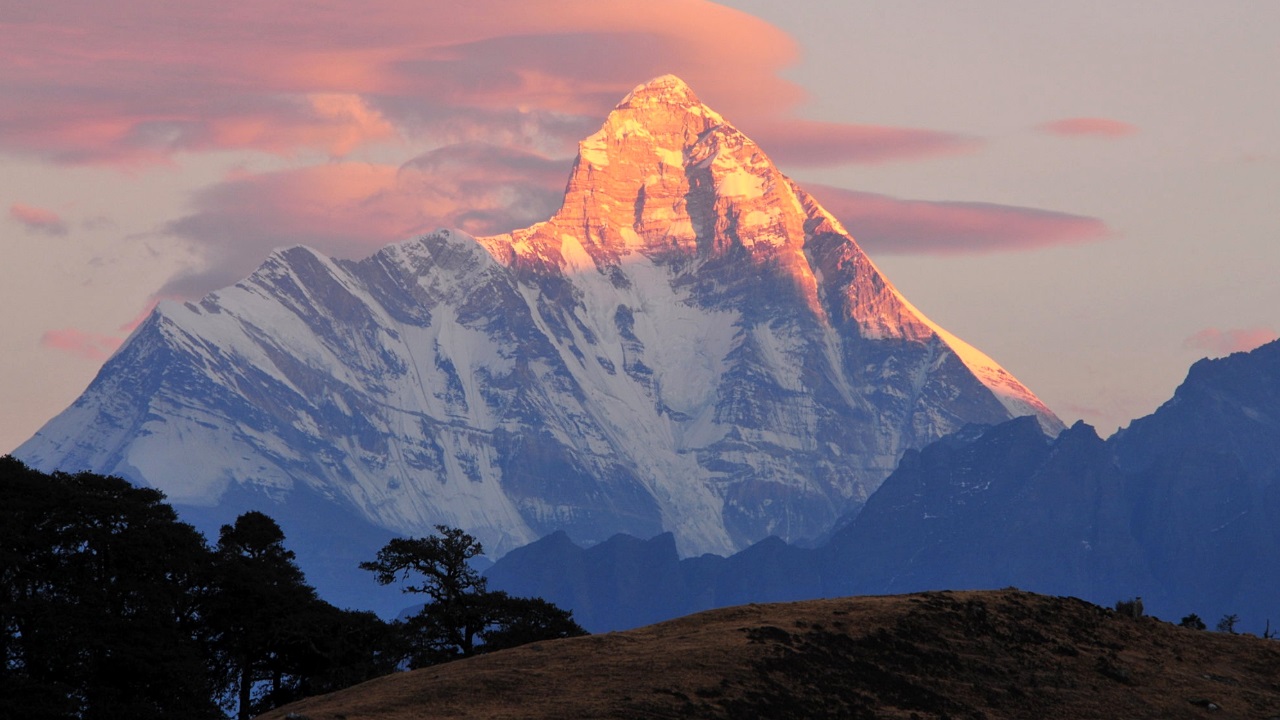 Nanda Devi: 42 ఏళ్ల తర్వాత తిరిగి తెరుచుకోనున్న నందాదేవి పర్వతం, ఈ కొండపైనే అణుబాంబు?