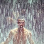 Fever in Rain: వర్షంలో తడిస్తే జ్వరం ఎందుకు వస్తుంది? స్నానం చేస్తే ఎందుకు రాదు?