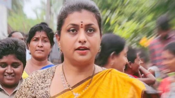 Roja: ఏంటి రోజా ఆ బూతులు? పాపం.. నీడలా వదిలిపెట్టడం లేదుగా!