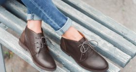 Shoes: ఇతరుల చెప్పులు మీరు వేసుకుంటున్నారా? మీకు ఏం జరుగుతుందో తెలుసుకోండి