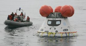 Spaceship Landing: అంతరిక్ష నౌకలను భూమిపై కాకుండా సముద్రంలోనే ఎందుకు దింపుతారు?