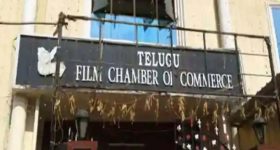 Producers Darna: ఫిల్మ్ ఛాంబర్‌లో వరుస రాజీనామాలు... నిర్మాతలు ధర్నా ?