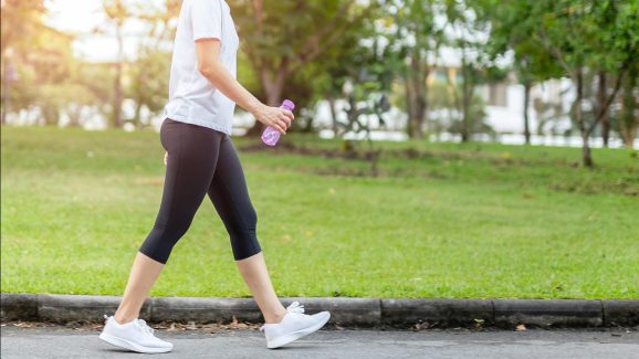 Japanese Walking: బరువు త్వరగా తగ్గాలంటే ఈ జపనీస్ నడకను ప్రయత్నించండి