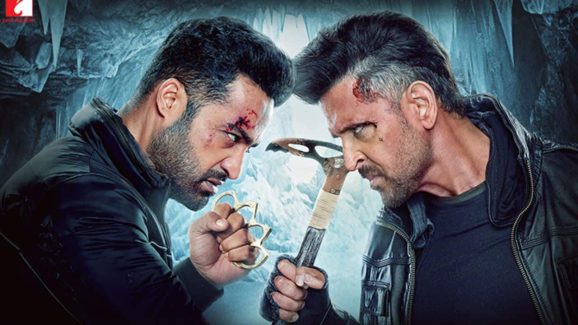 War 2 Trailer: హృతిక్ వర్సెస్ ఎన్టీఆర్.. ఇది కదరా అసలైన వార్ అంటే..