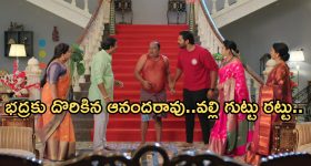 Radhika Apte: ప్రెగ్నెన్సీలో కూడా వదలని నిర్మాత.. నీచుడు అంటూ రాధిక ఎమోషనల్!