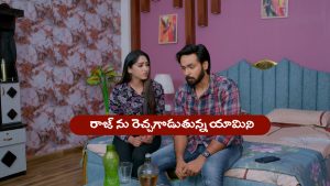 Brahmamudi Serial Today August 26th: ‘బ్రహ్మముడి’ సీరియల్‌: రాజ్‌ను రెచ్చగొట్టిన యామిని – కావ్యను నిజం చెప్పమన్న రాజ్‌