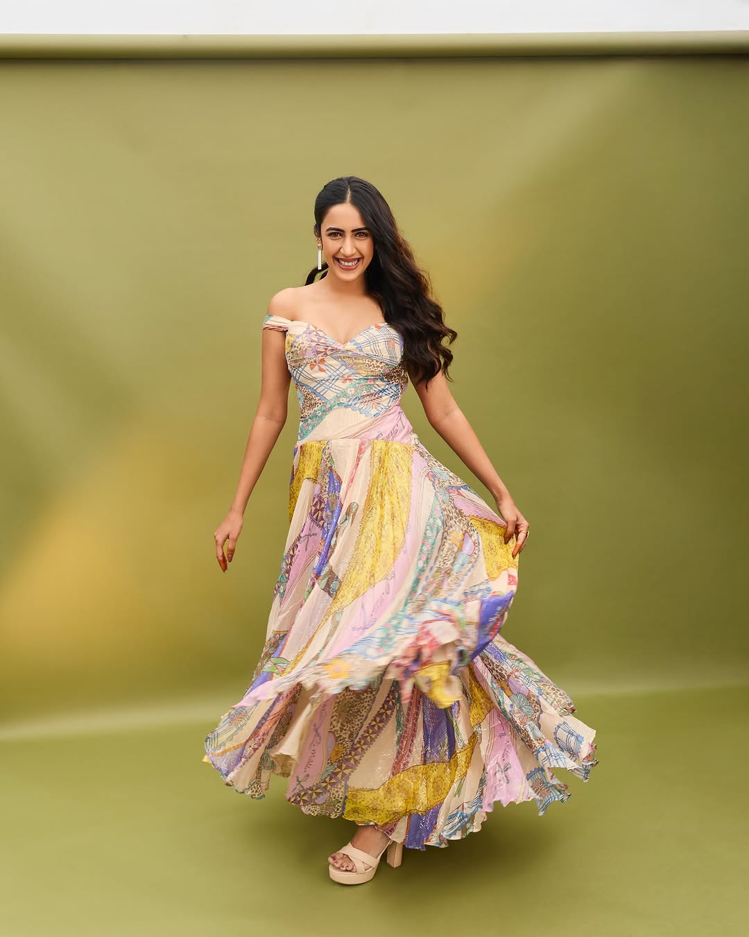 Actress Niharika Konidela Photo Gallery