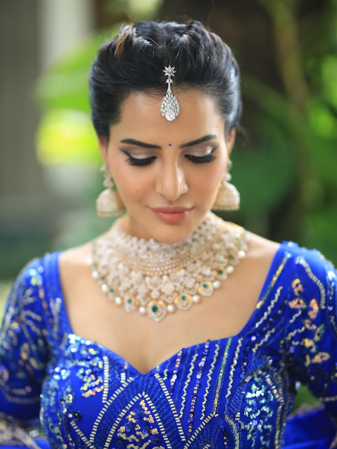 Actress Ashu Reddy Photo Gallery