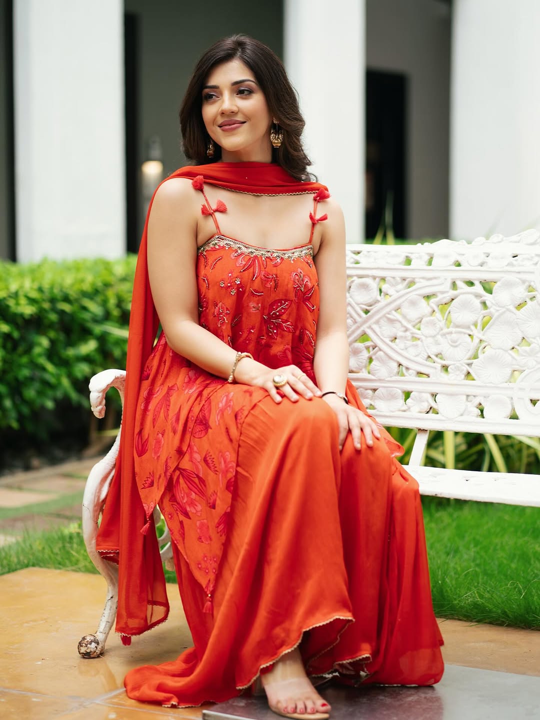 Actress Mehreen Pirzada Photo Gallery