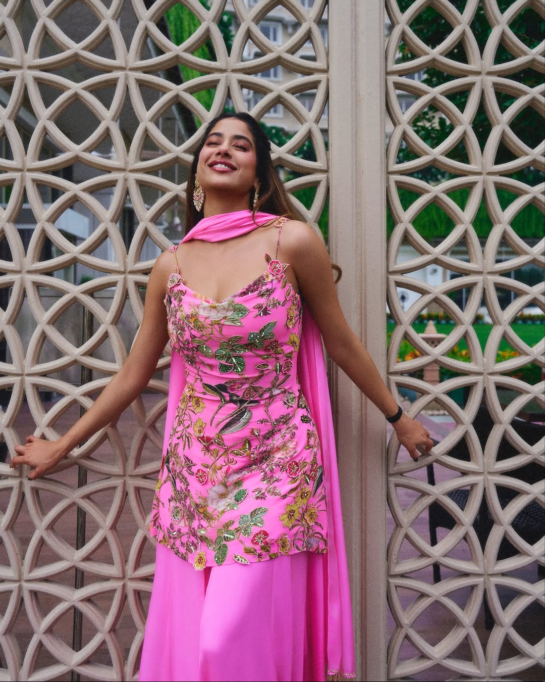Actress Janhvi kapoor Photo Gallery