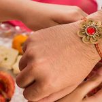 Rakhi Festival 2025: రాఖీ పండగ రోజు.. ప్రతి ఒక్కరూ తప్పకుండా చేయాల్సిన పరిహారాలు ఇవే !
