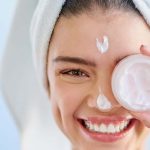 Skin care tips: ఫేస్ క్రీములు అవసరమే లేదు, ఈ టిప్స్ పాటిస్తే.. గ్లోయింగ్ స్కిన్