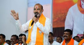 Bandi Sanjay: కేటీఆర్ కు ఉన్న అతి తెలివి నాకెక్కడ? - బండి సంజయ్