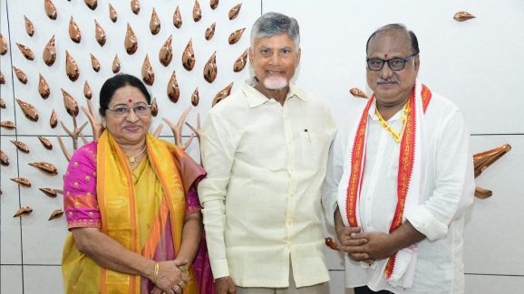 CM Chandrababu: సిఎం చంద్రబాబు పై అభిమానం… 108 ఆలయాల్లో ఆ అభిమాని ఏం చేశారంటే?