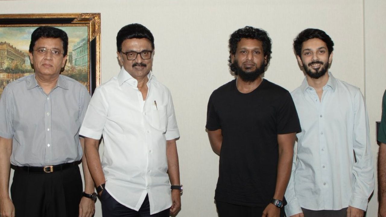Coolie : సీఎంను కలిసిన కూలీ చిత్ర యూనిట్, వాట్ బ్రో అంటున్న విజయ్ ఫ్యాన్స్