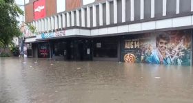 AP Rains: ఏపీలో 3 రోజులు దంచుడే.. ఈ 10 జిల్లాల్లో భారీ వర్షాలు