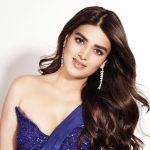 Nidhhi Agerwal: నీలిరంగు చీరలో మతులు పోగొడుతున్న వీరమల్లు బ్యూటీ!