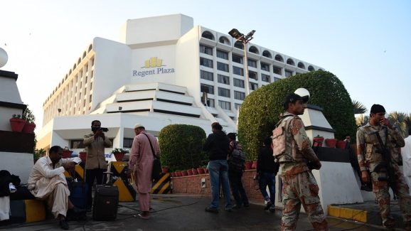 Karachi Hotels: కరాచీలోని ఆ హోటళ్లకు వెళ్లకండి.. వణికిపోతున్న అమెరికా, అసలు ఏమైంది?