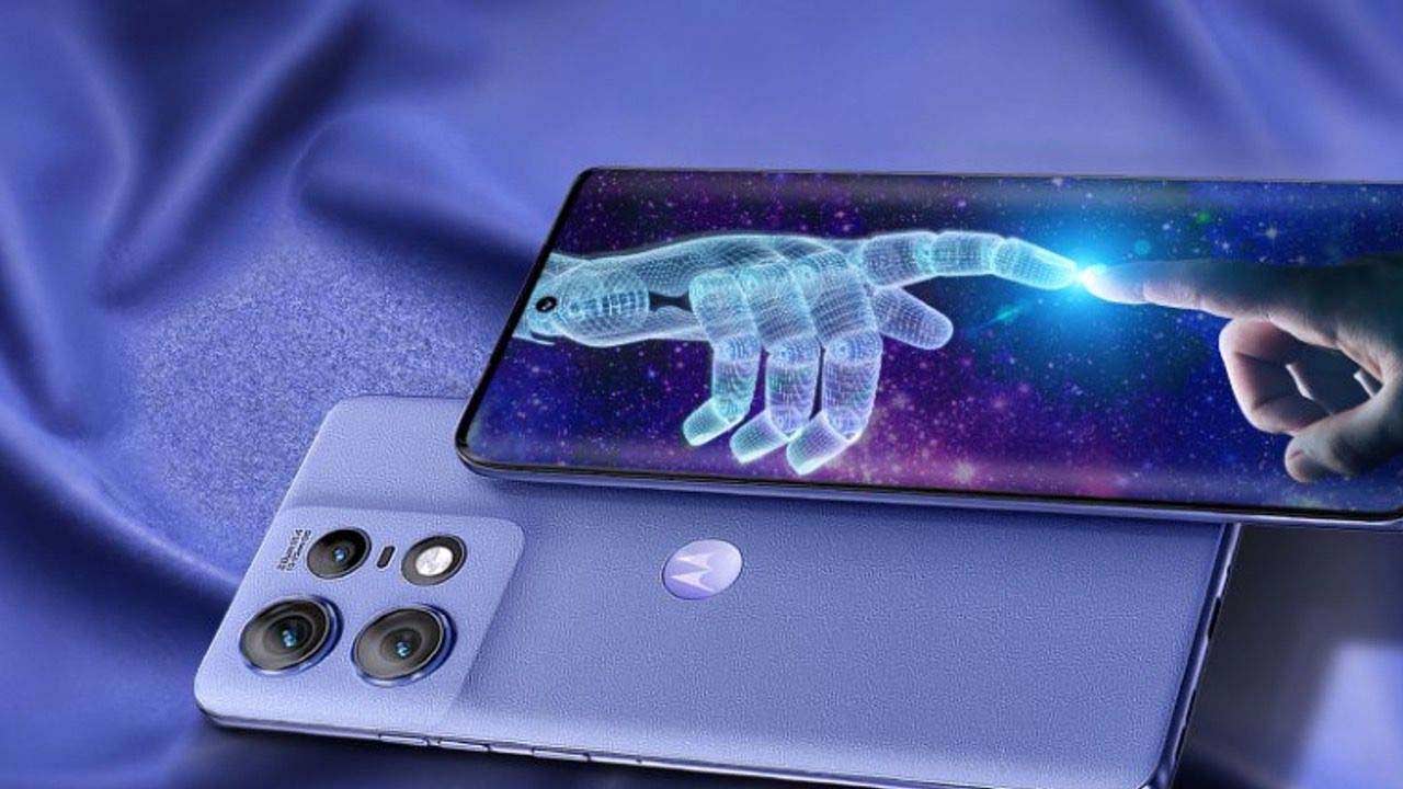 Flipkart Freedom Sale: ₹32000 స్మార్ట్‌ఫోన్ పై ₹18250 డిస్కౌంట్.. ఫ్లిప్‌కార్ట్‌లో మోటోరోలా ఎడ్జ్ 50 ప్రో బెస్ట్ డీల్