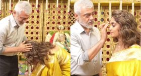 Ajith -Shalini: నా హృదయాన్ని కరిగించావ్.. అజిత్ కాళ్ళు మొక్కిన షాలిని..