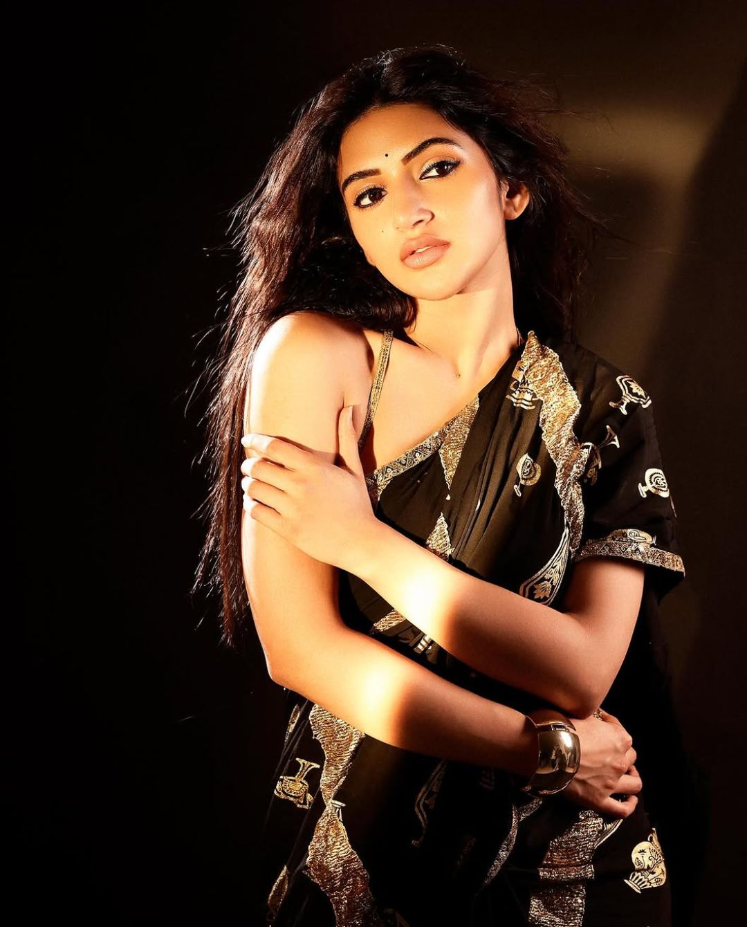 SreeLeela: వింటేజ్ లుక్కులో అదరగొట్టేసిన శ్రీ లీల.. ఫోటోలు వైరల్!