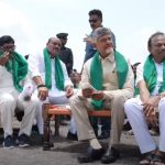 CM Chandrababu: మండుటెండలో సీఎం ప్రోగ్రామ్.. స్టేజ్ లేదు, షామియానాలు లేవు.. ఎందుకంటే?