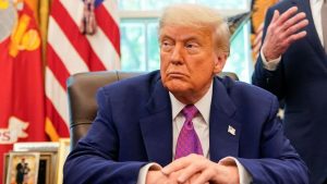 Donald Trump: ఆ వ్యాధితో బాధపడుతున్న ట్రంప్.. అందుకేనా ఇంత తేడాగా ఉన్నాడు?