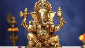 Gold ganesh idol: ఒకే అంగుళంలో అద్భుతం.. మెరిసే బంగారు వినాయకుడు.. మీరు చూశారా?