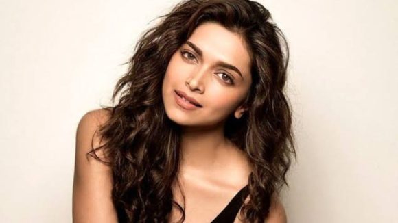 Deepika Padukone : దీపికా ఫ్యాన్స్ కు బిగ్ షాక్.. మరో మూవీ అవుట్..