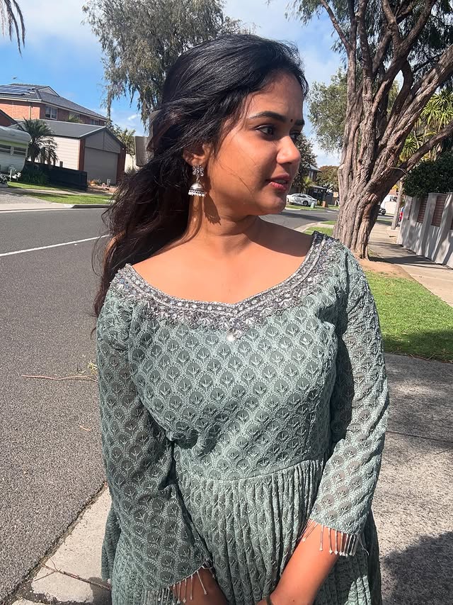 Ariana Glory photo Gallery