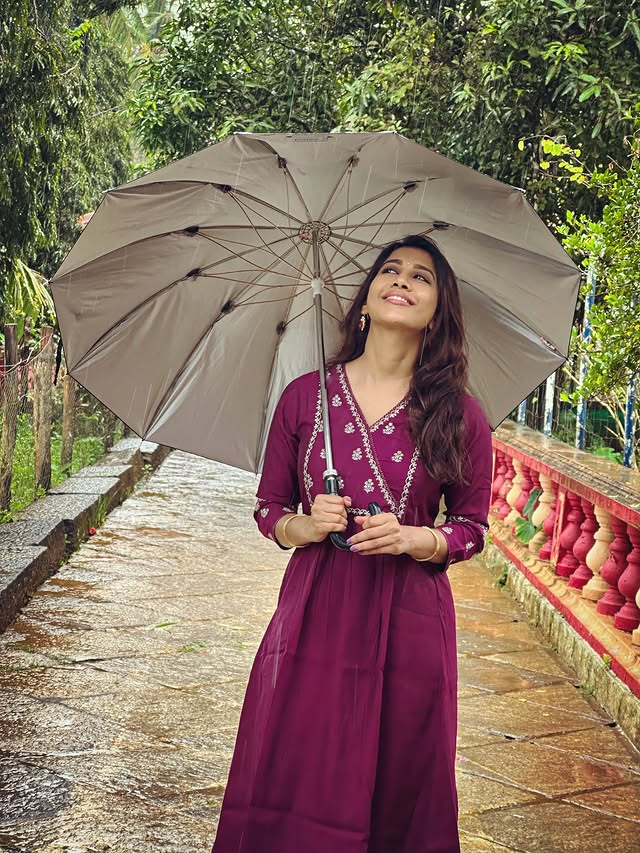 Nabha Natesh Photo Gallery