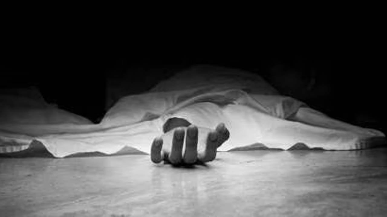 Mahabubnagar Incident: దారుణం.. మూడేళ్ల కూతుర్ని చంపి ఆత్మహత్య చేసుకున్న తల్లి..