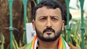 Rahul Mamkootathil: సినీ నటి ఆరోపణలు.. కాంగ్రెస్ నుంచి ఎమ్మెల్యే రాహుల్ సస్పెండ్