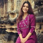 Nabha Natesh : డివోషనల్ మోడ్ లో ఇస్మార్ట్ పోరి..ఫోటోలు వైరల్..